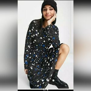 Wednesday's Girl long sleeve midi smock dress in star print